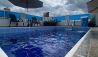 COBERTURA DE 73,00m² COM 3 DORMITÓRIOS, 1 SUÍTE SEMIMOBILIADO, COM BANHEIRA DE HIDROMASSAGEM NO CENTRO, CRICIÚMA