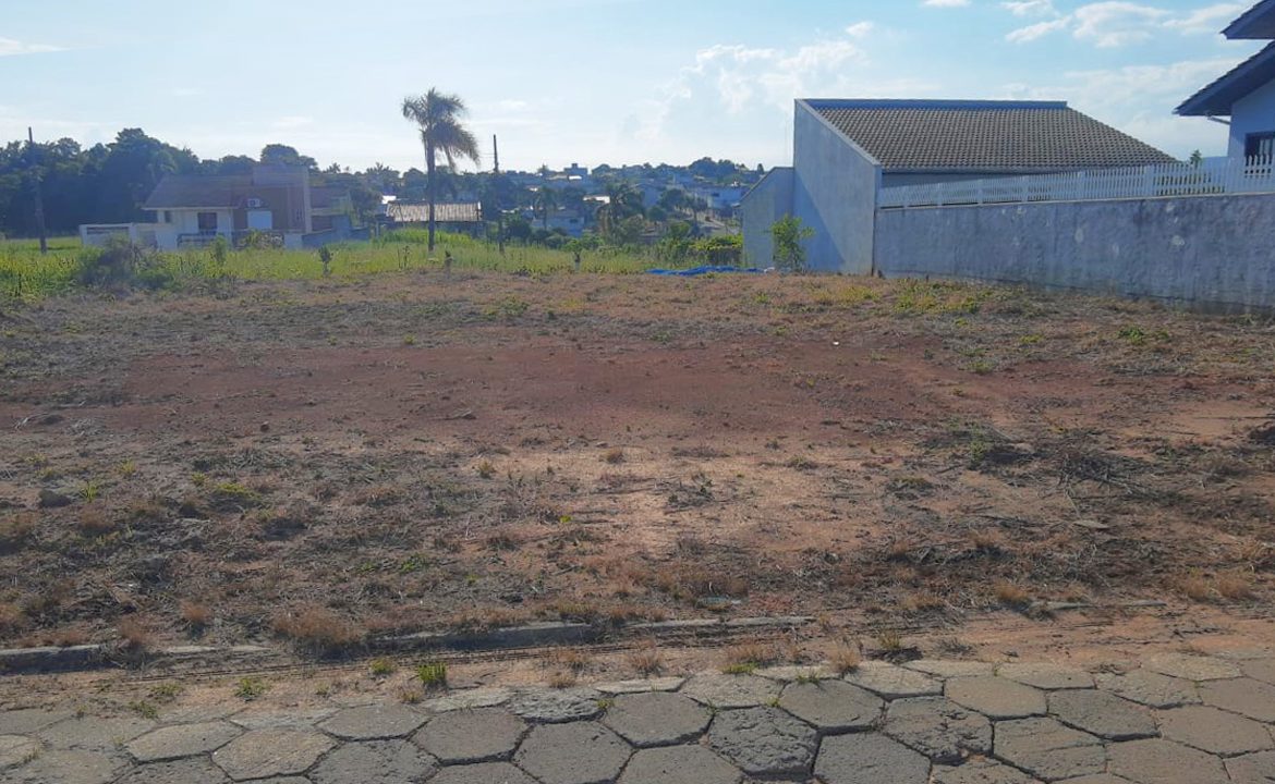 TERRENO DE 425m² NO JARDIM SILVANA, LOTEAMENTO BELLA VISTA, IÇARA/SC